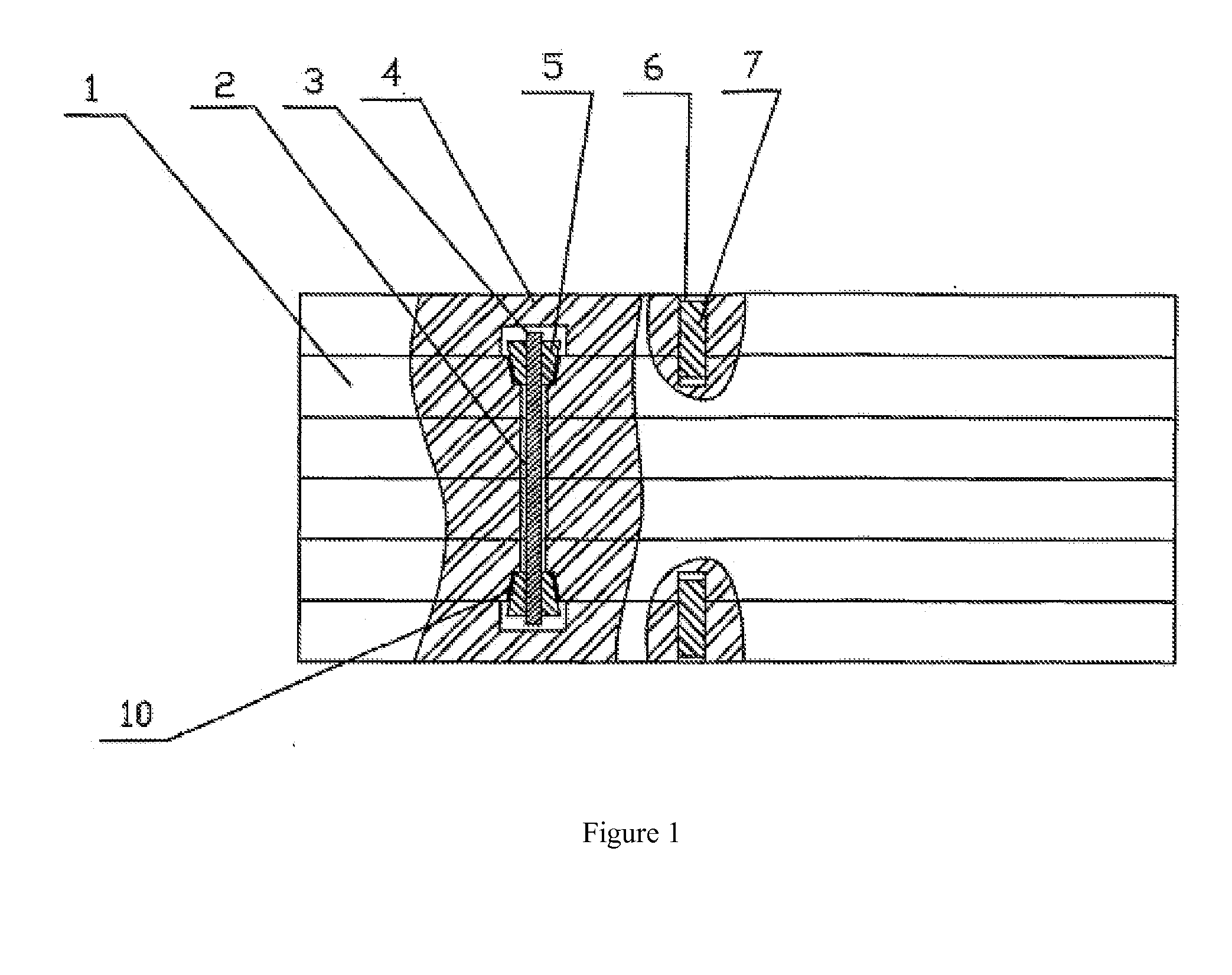Multi-layer bamboo plywood and manufacturing method thereof