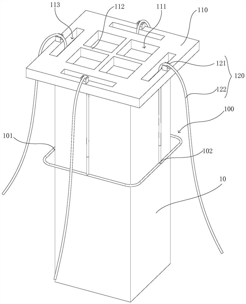 Prefabricated stand column humidifying and maintaining device and adjusting method thereof