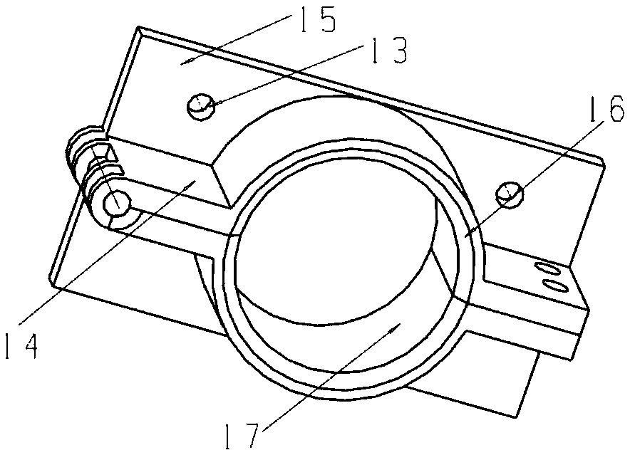 Auxiliary device and construction method for adjusting the articulation angle of the shield machine articulation cylinder