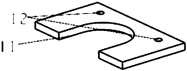 Auxiliary device and construction method for adjusting the articulation angle of the shield machine articulation cylinder