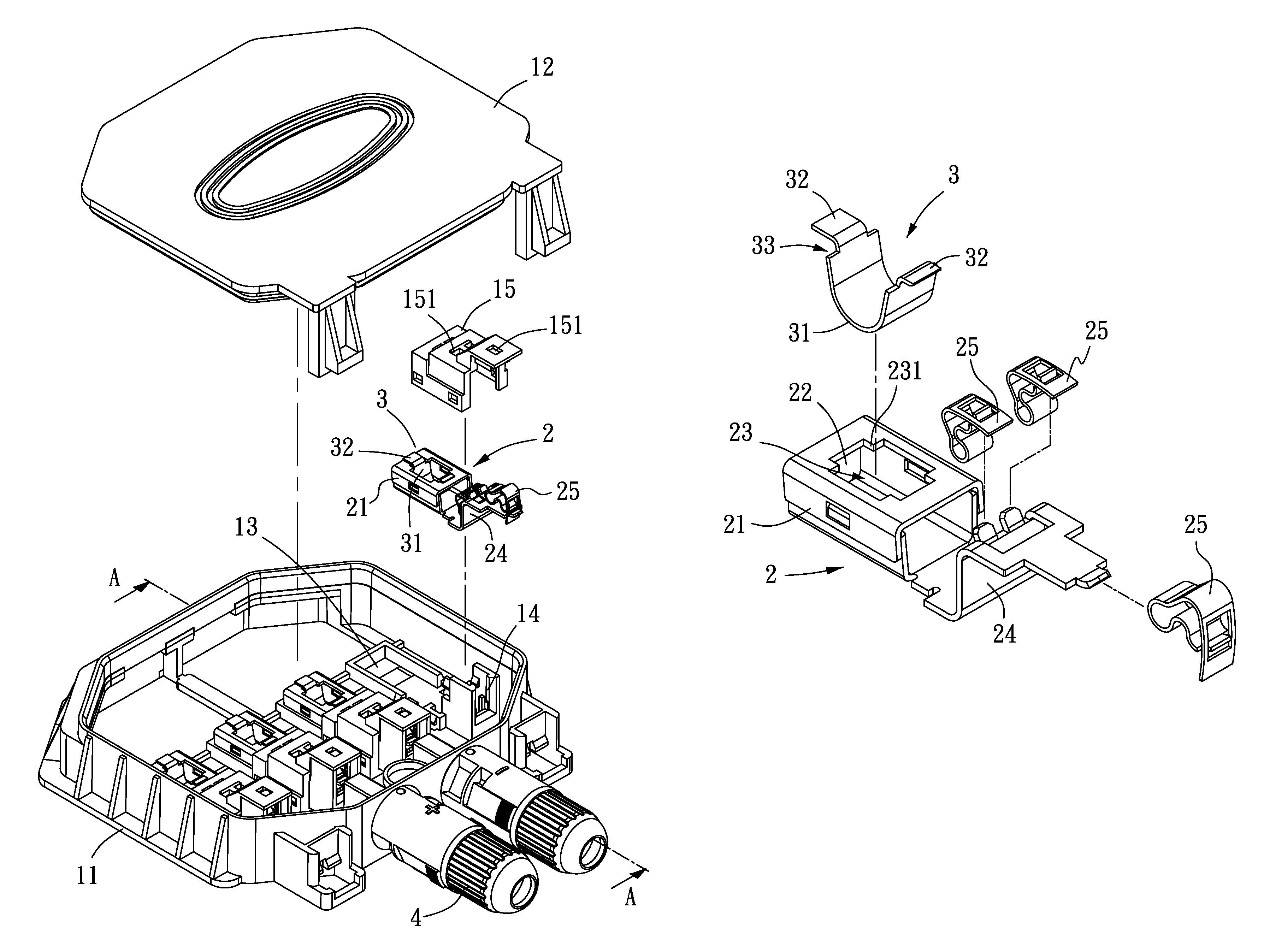 Connecting device for solar panel