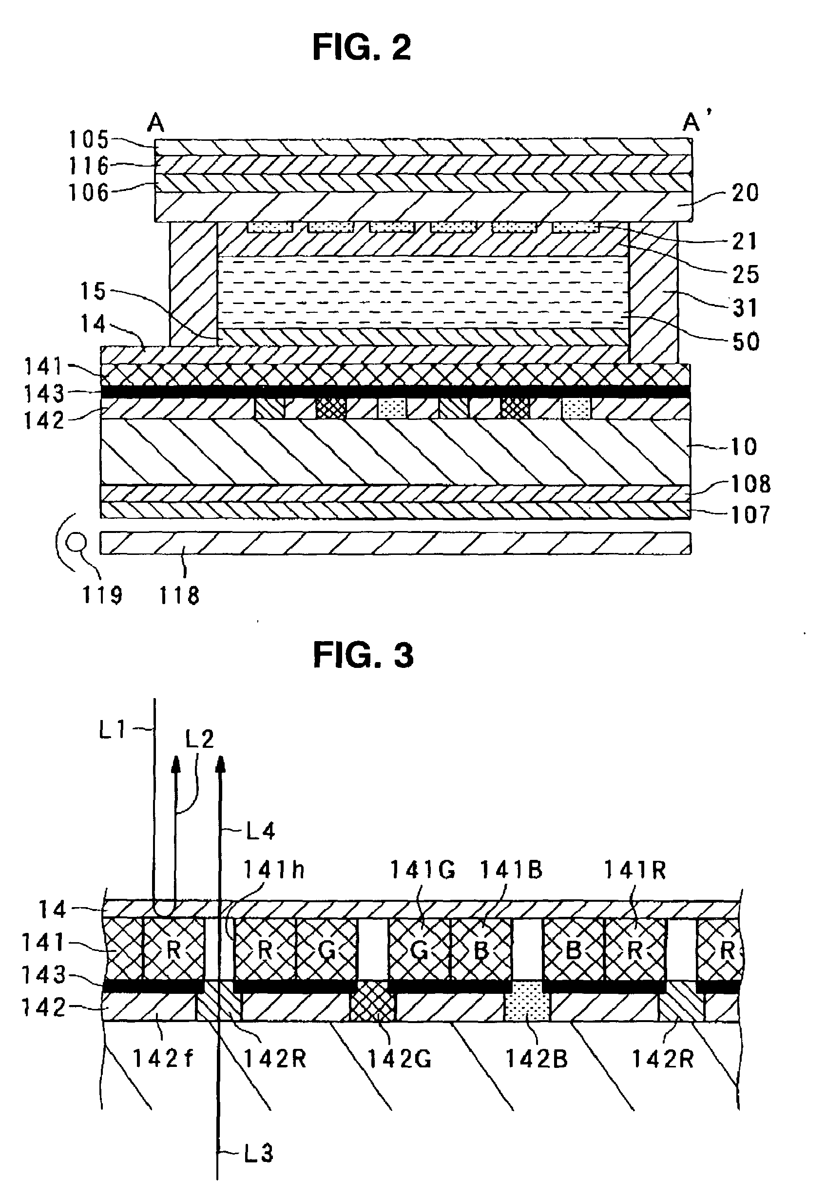 Transflective electro-optical device and electronic apparatus