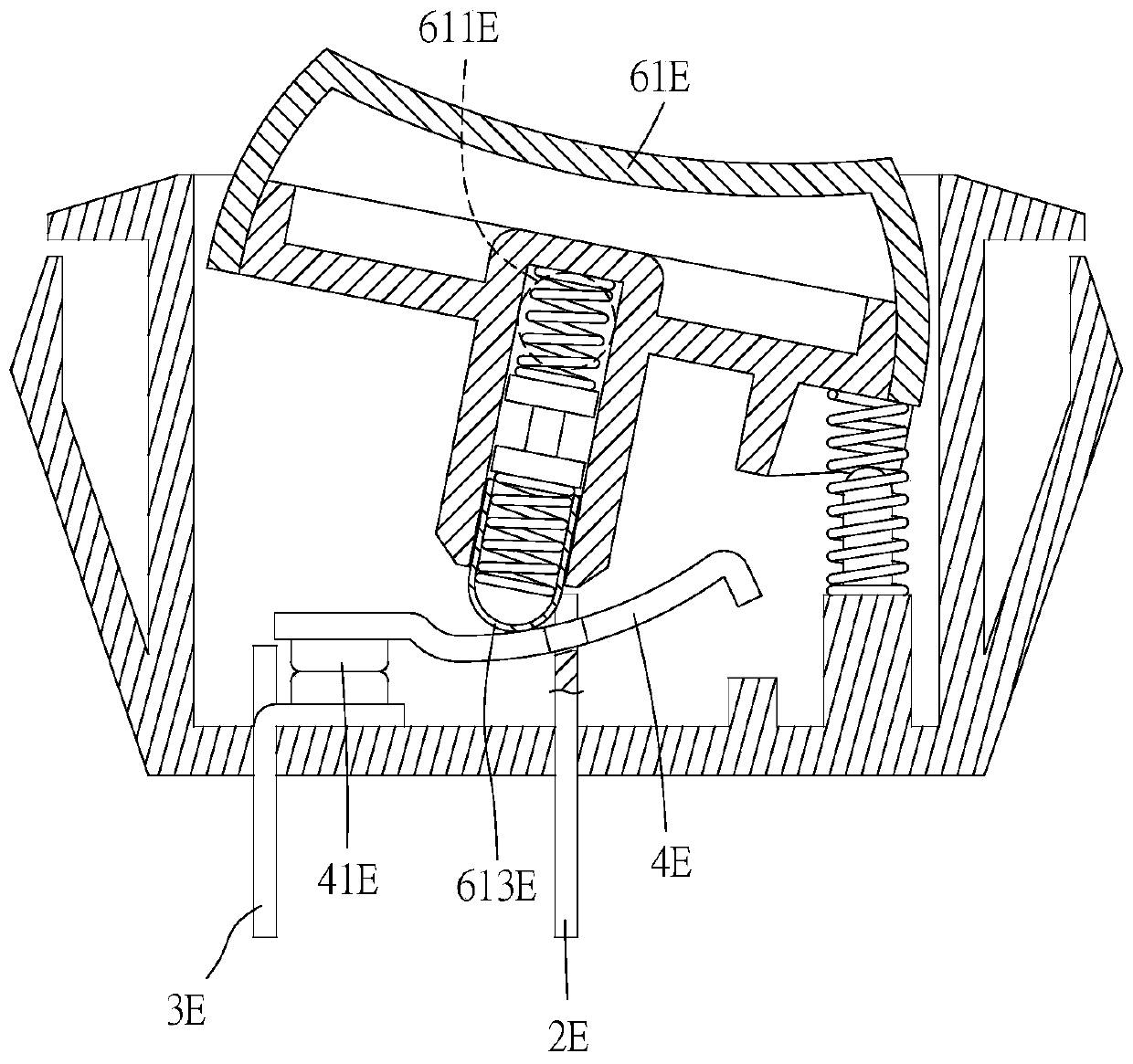 Heat destructive disconnecting switch and socket with such switch