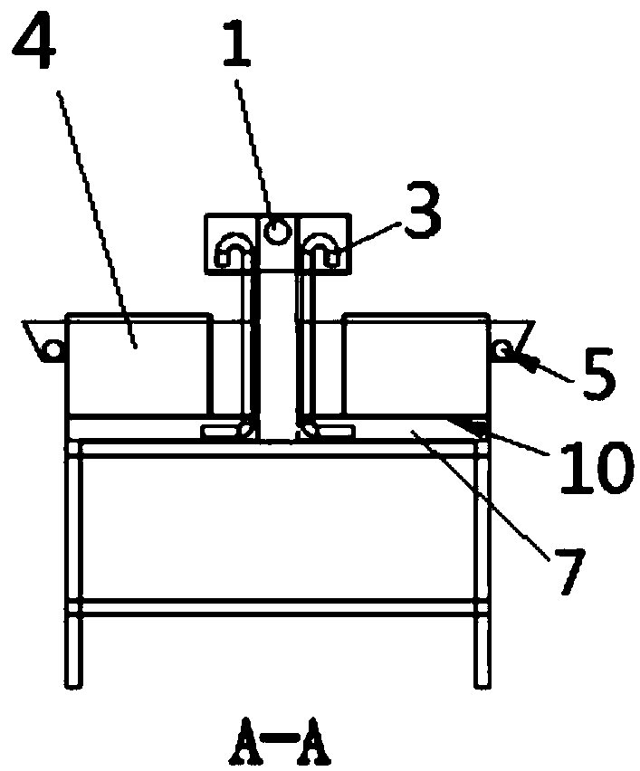 A pulse water distribution type fish egg hatching device