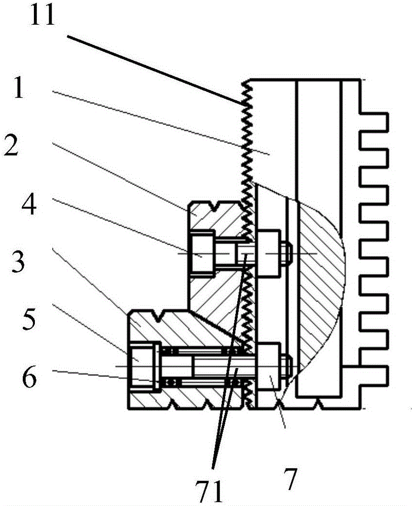 Eccentric clamping jaw applied to three-jaw chuck