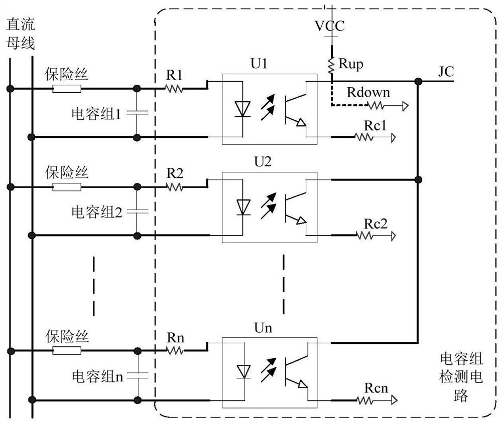 Circuit and method for detecting, identifying and positioning short-circuit fault of capacitor bank through single port