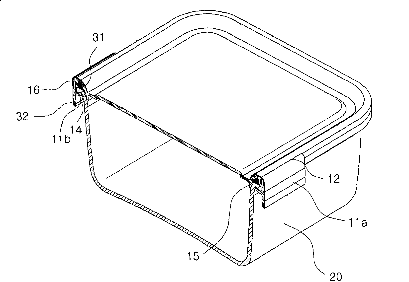 Closed container lid with exposed liner