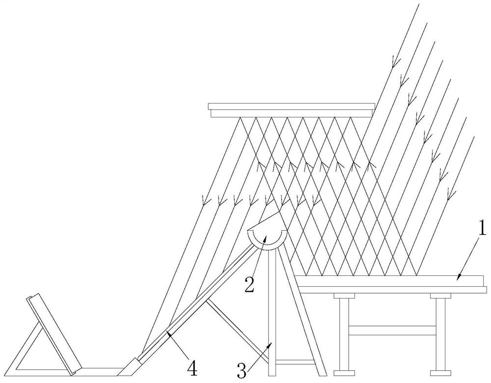 A solar automatic still that collects light based on the principle of light reflection