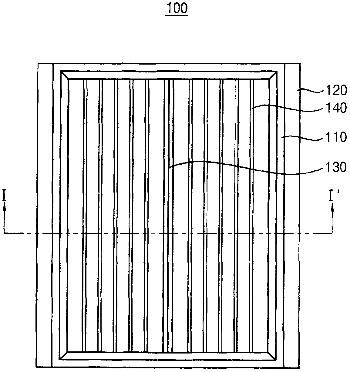 Tray for epoxy molding compound powder and apparatus for providing epoxy molding compound powder having the tray