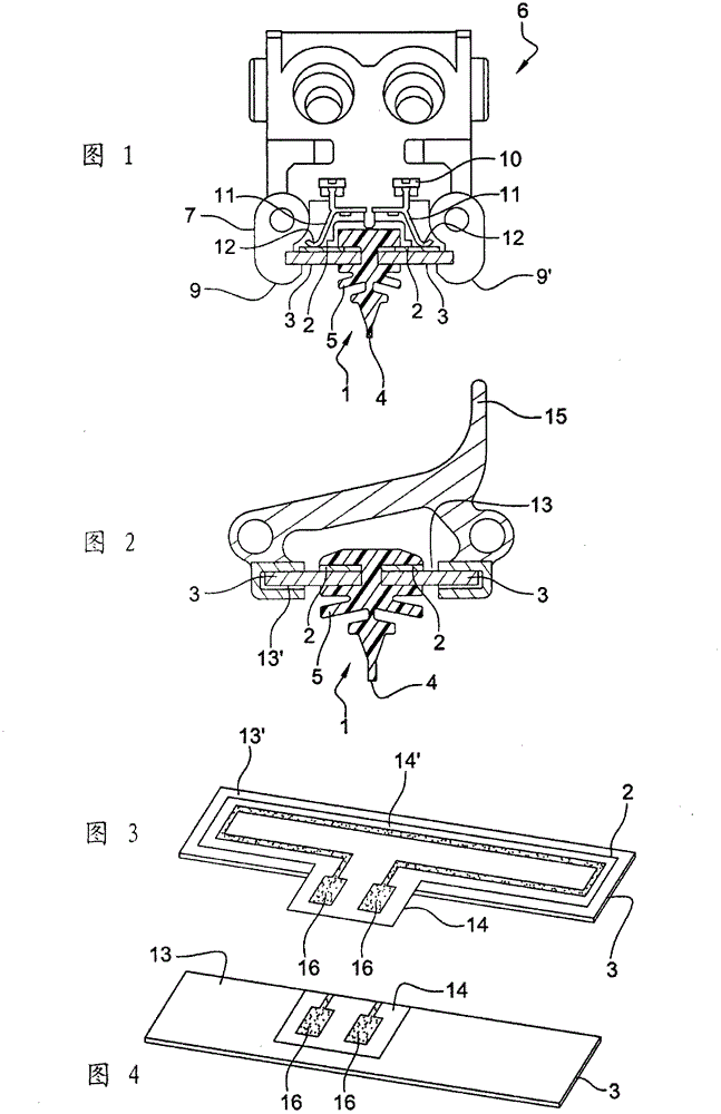 Heating device intended for a windscreen wiper and windscreen wiper including such a heating device