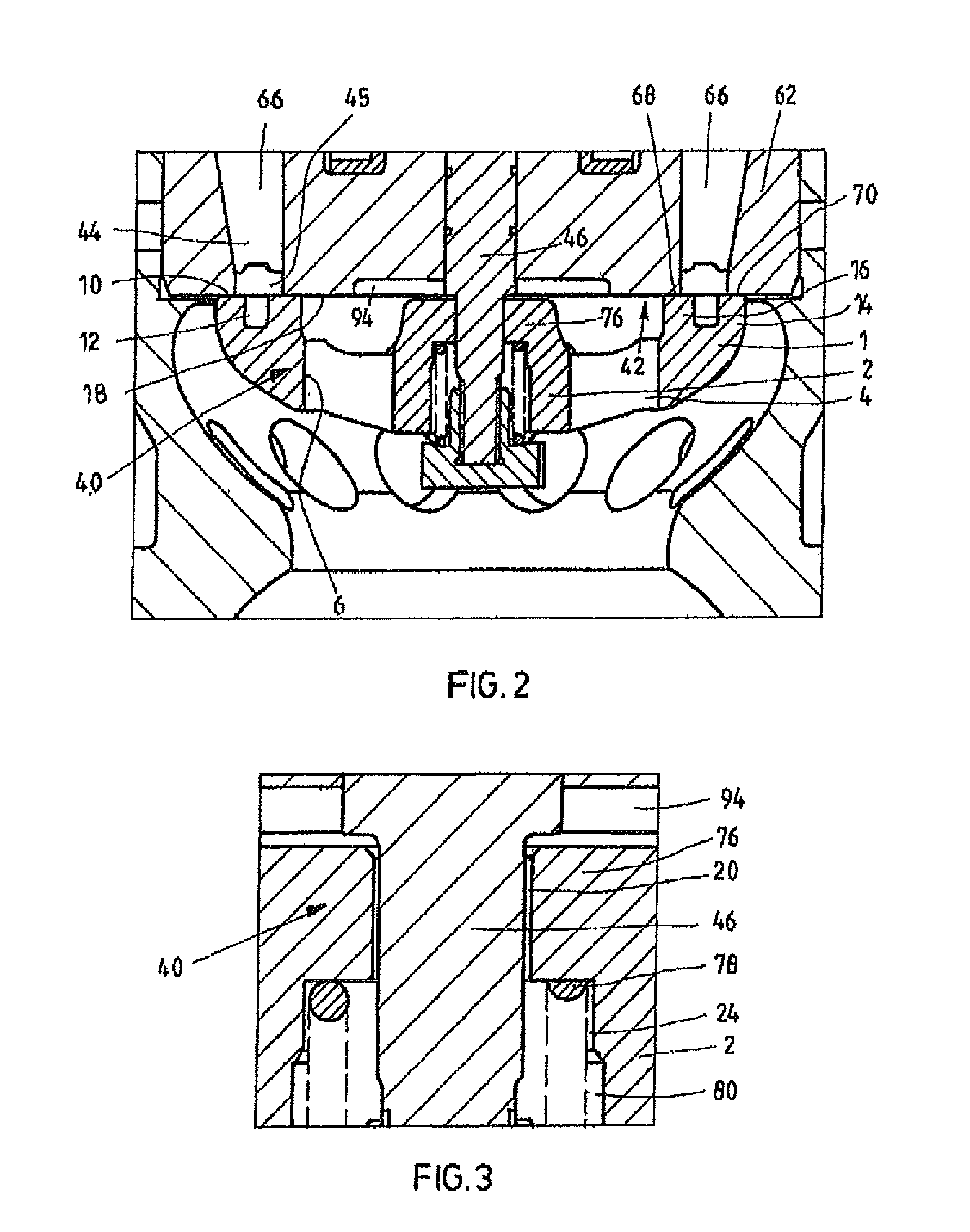 Low-pressure valve with an inner and outer throughflow cross section