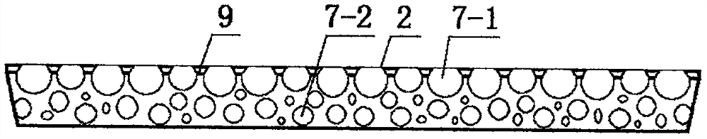 Velcro cavity type glass brocade brick and manufacturing method and equipment thereof