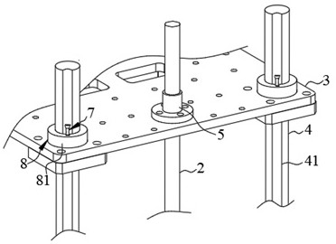 Machining tool with cleaning effect