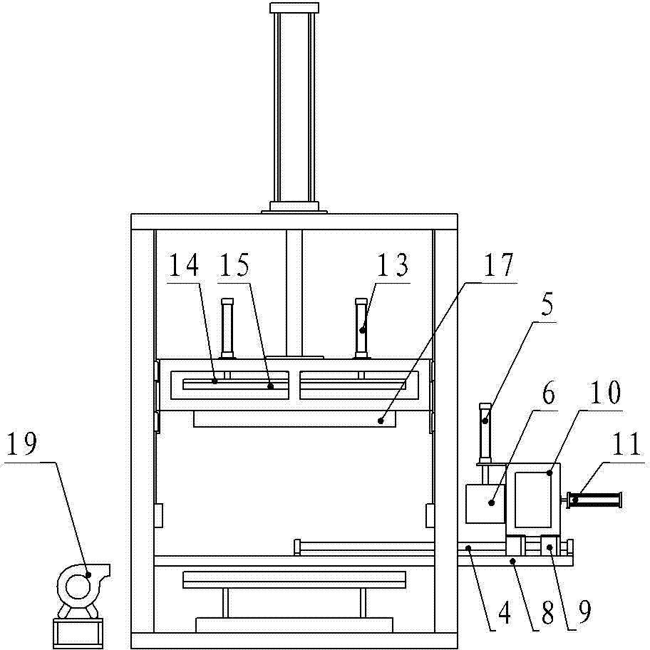 Car carpet forming and punching integrated equipment