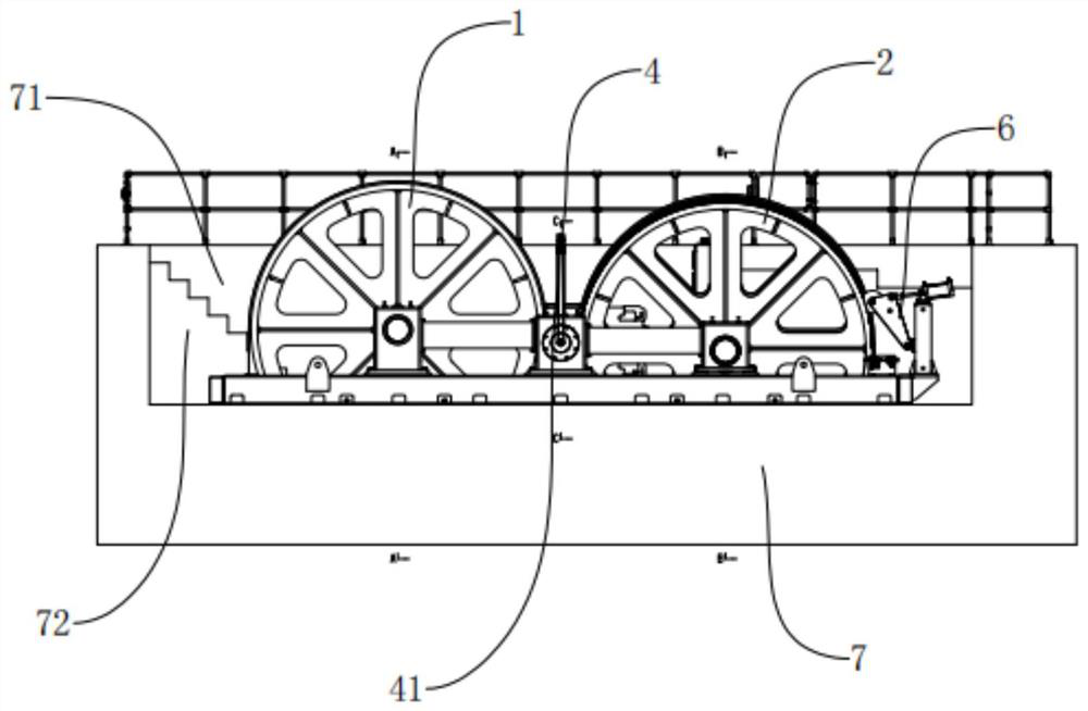 Heavy double-wheel traction device applied to steel wire rope twisting equipment