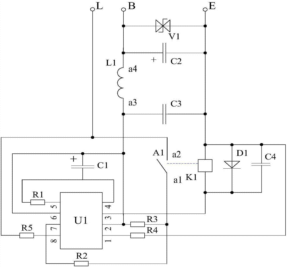 Automobile flasher circuit and circuit for improving automobile flasher electromagnetic compatibility