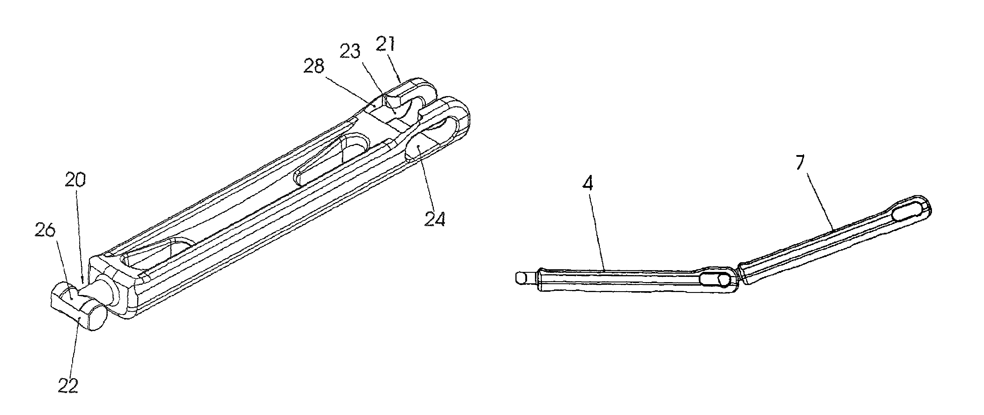 Rod coupling having a pin