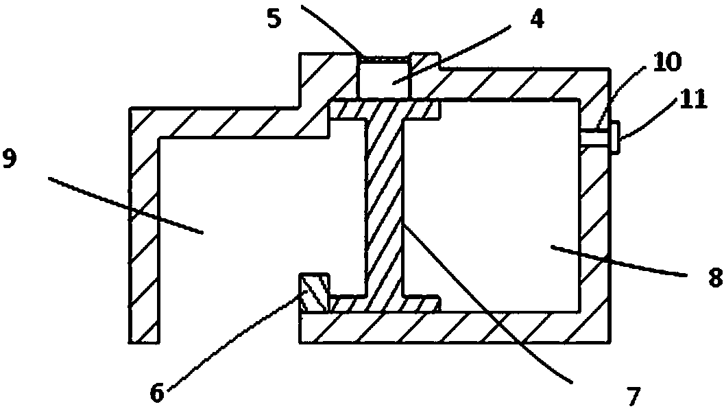 Automatic pressure-regulating explosion-proof device of storage battery for explosion-proof forklift