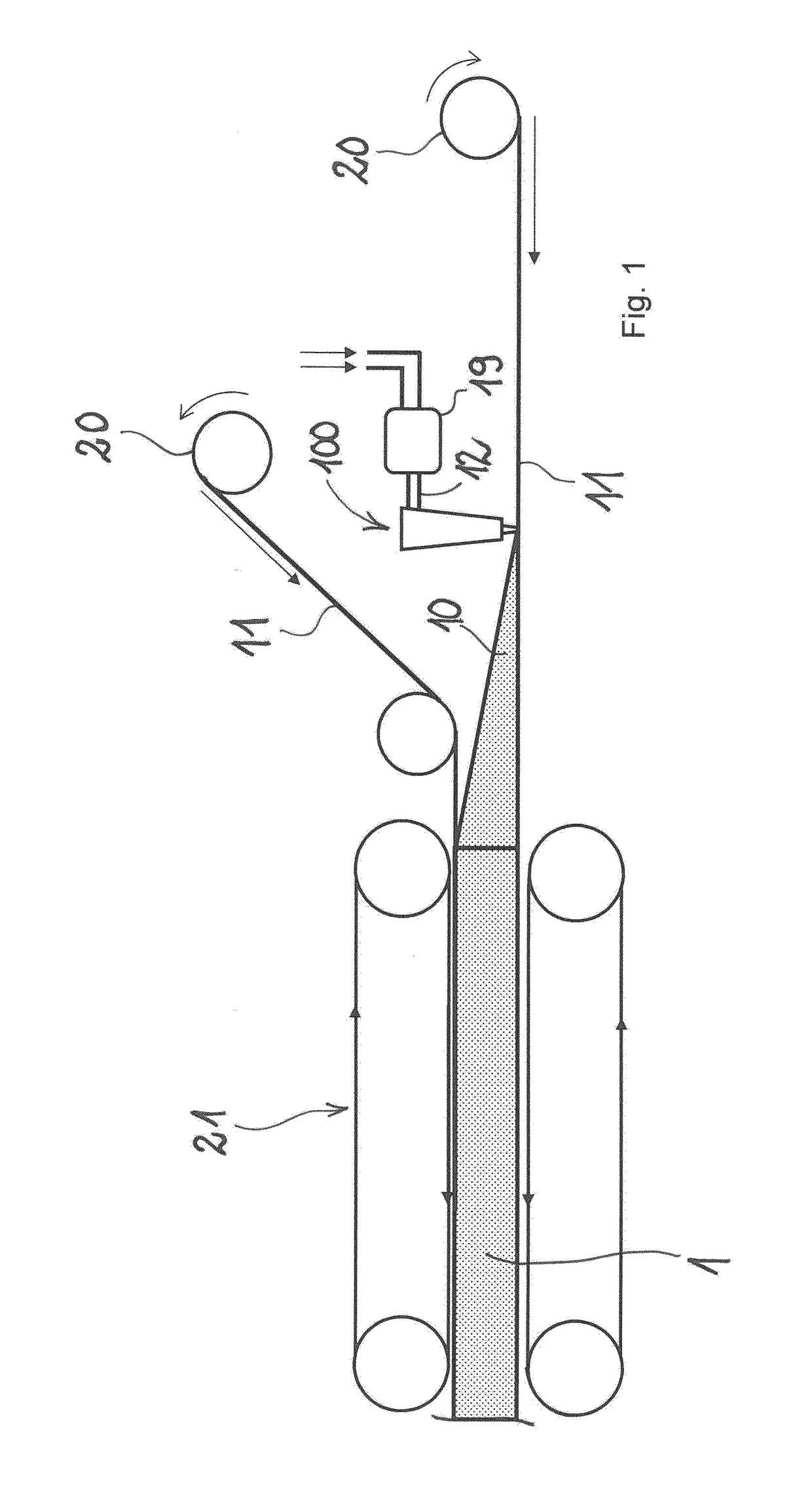 Casting device for applying a foaming reaction mixture