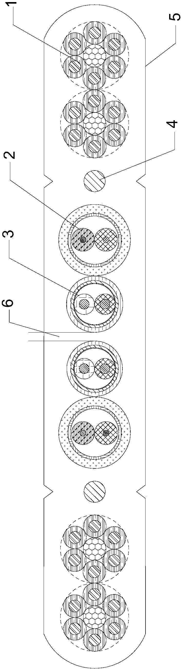 Composite bus traveling cable for port machinery elevator