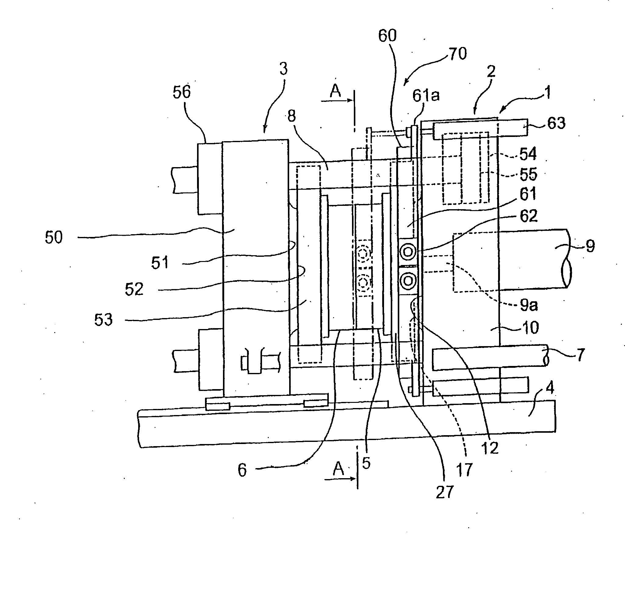 Mold Clamping Apparatus, Injection Molding Machine And Injection Molding Method
