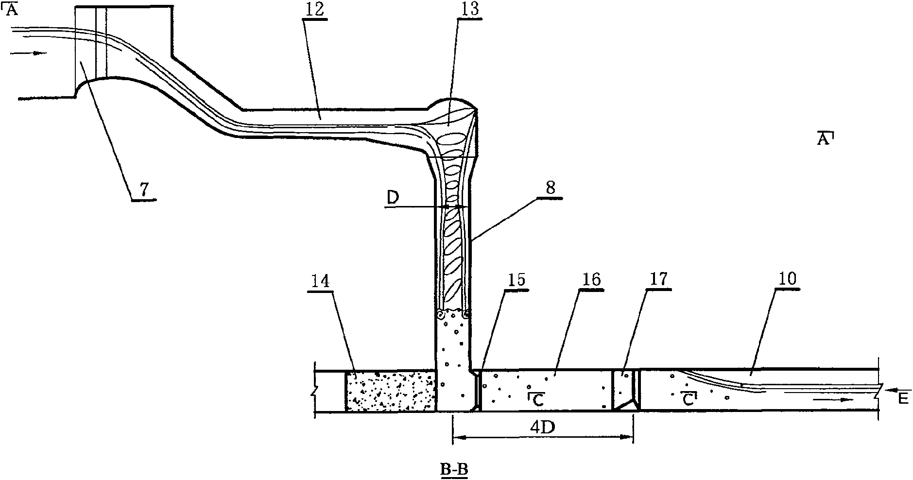 Flood discharging method and flood discharging tunnel employing rotational flow and strong moisture mixing energy dissipation