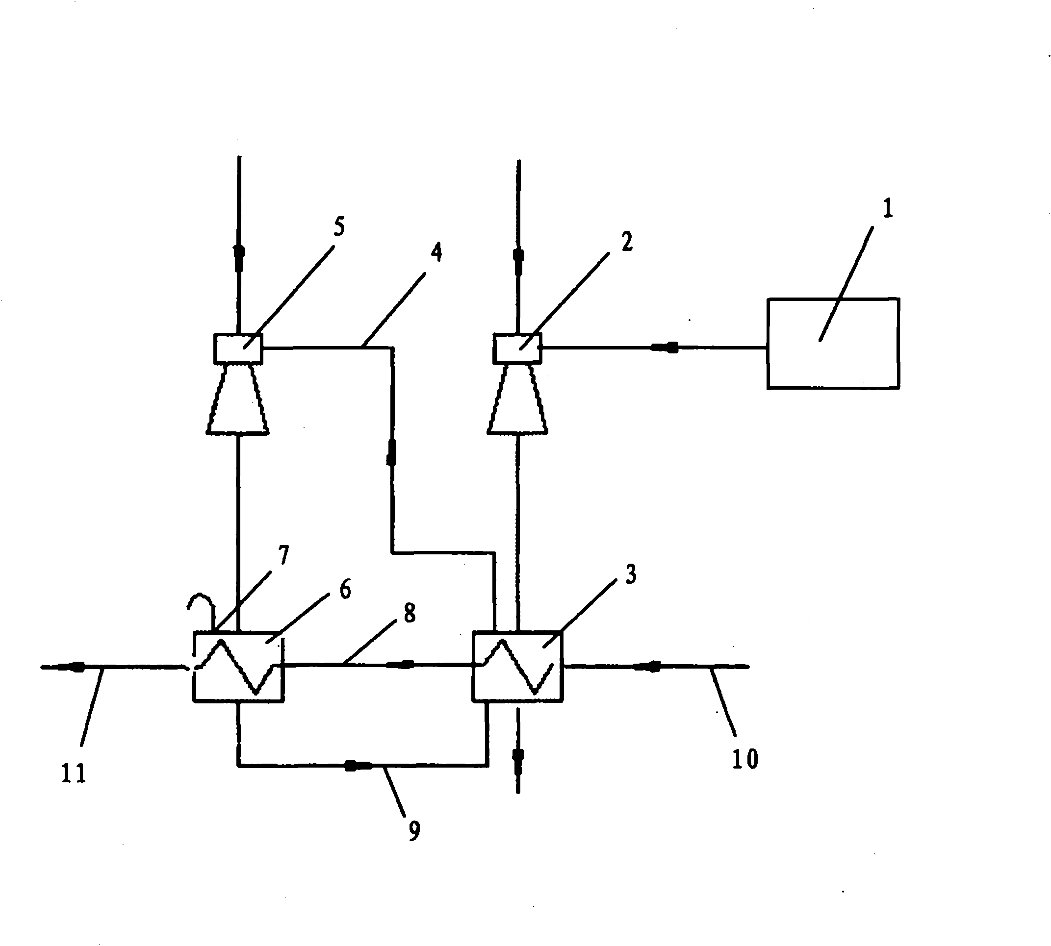Utilization device, system and method of steam waste heat of vacuum device of seawater desalination system