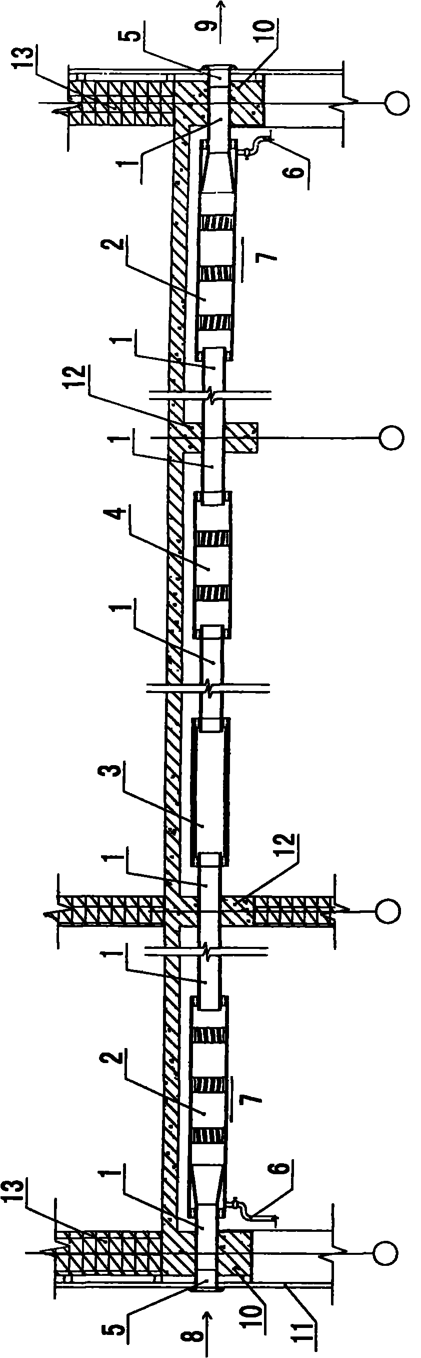 Method and device for reducing wind pressure to building