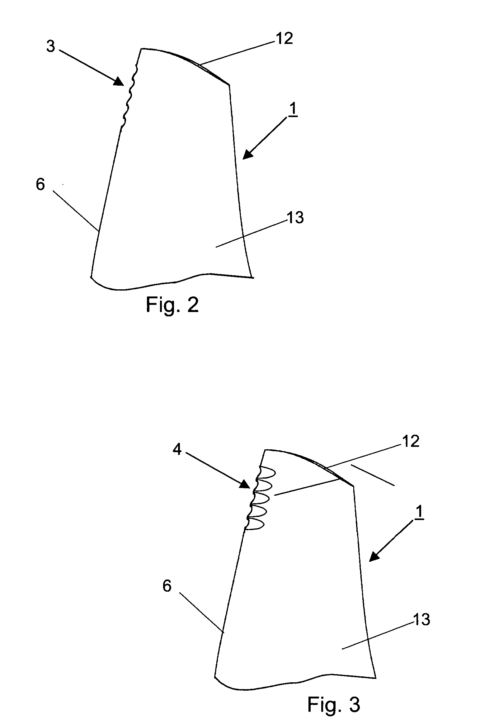 Compressor blade with reduced aerodynamic blade excitation