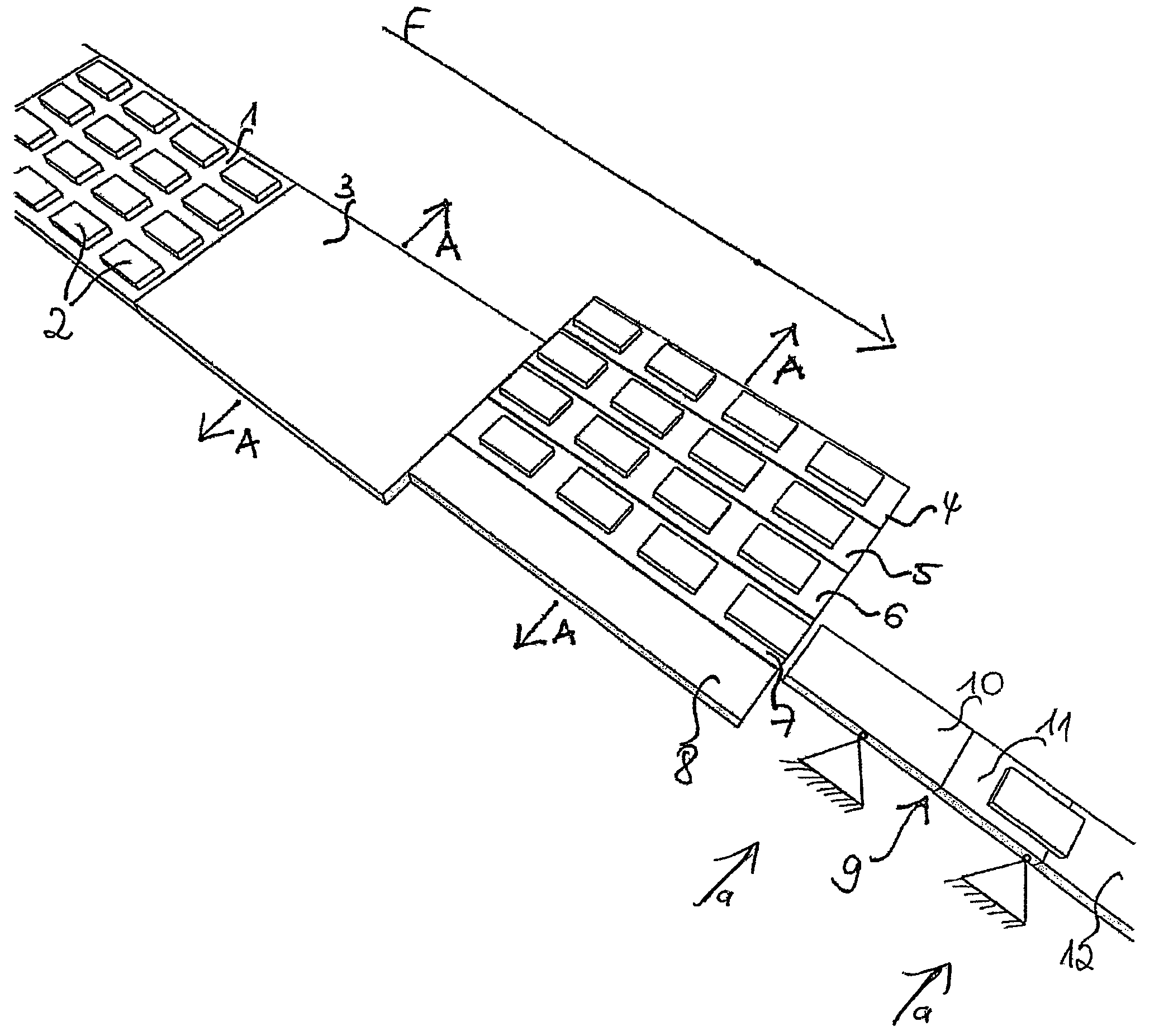 Apparatus for the conveying of separated goods