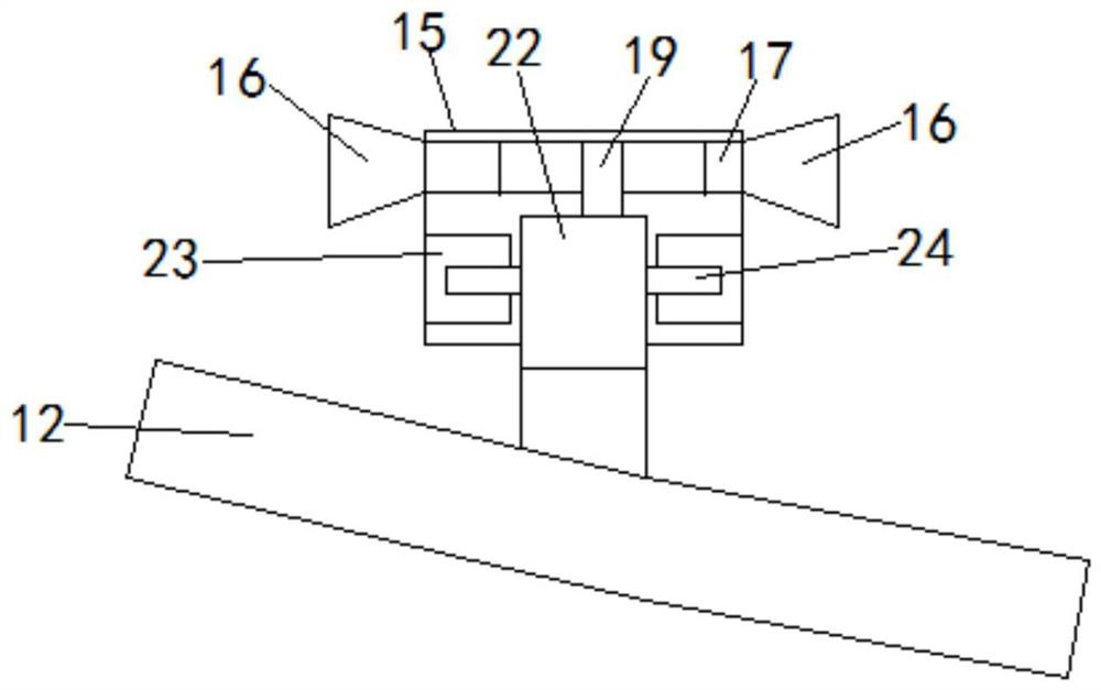 A high-efficiency concentrator combined with central drive and segmented rake