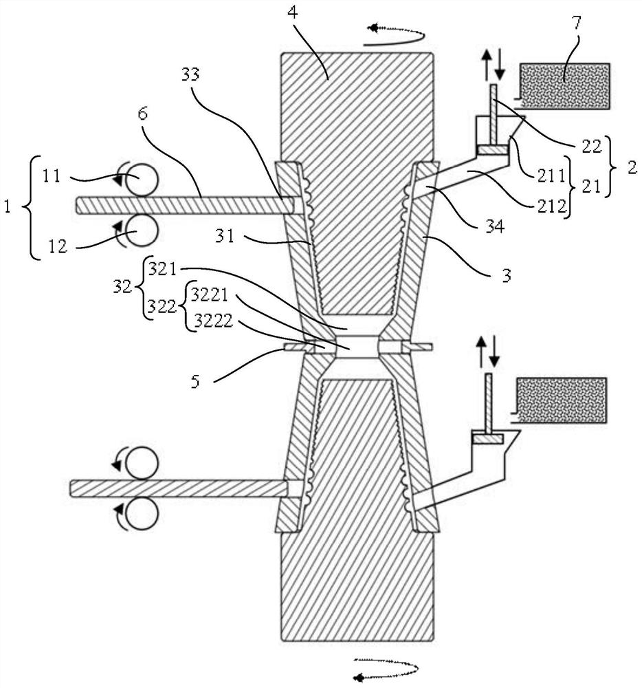 Composite brazing filler metal friction extrusion preparation device and preparation method