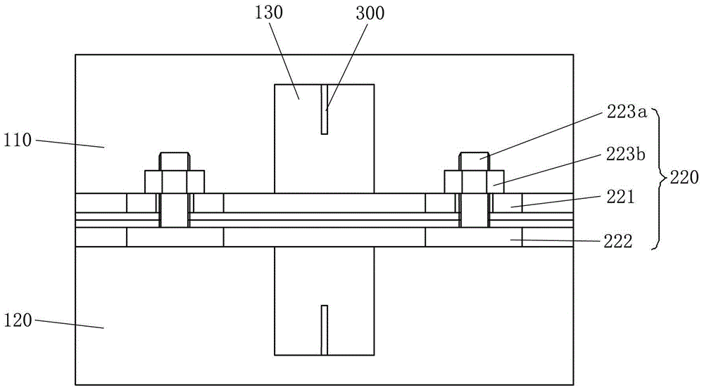 The construction method of pipe external butt joint device and pipe group butt welding