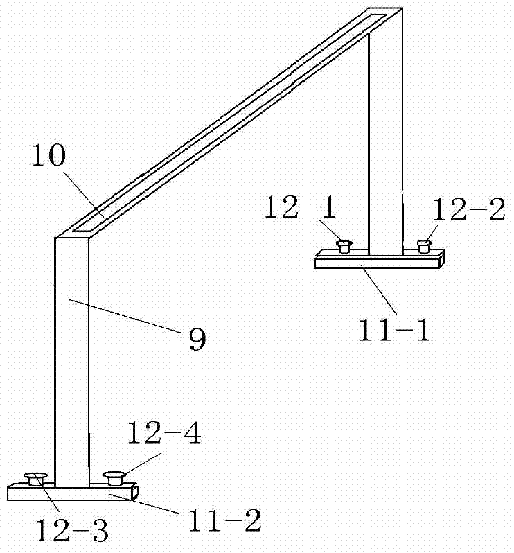 Device and method for automatically controlling blood occlusion of carotid artery