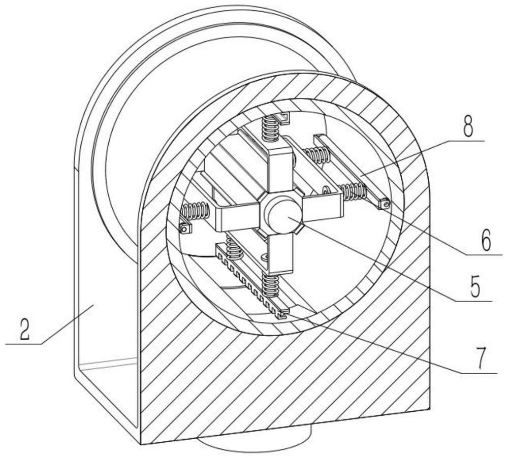 A biopharmaceutical raw material crushing device