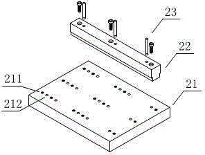 An automatic welding random positioning and automatic clamping reset device