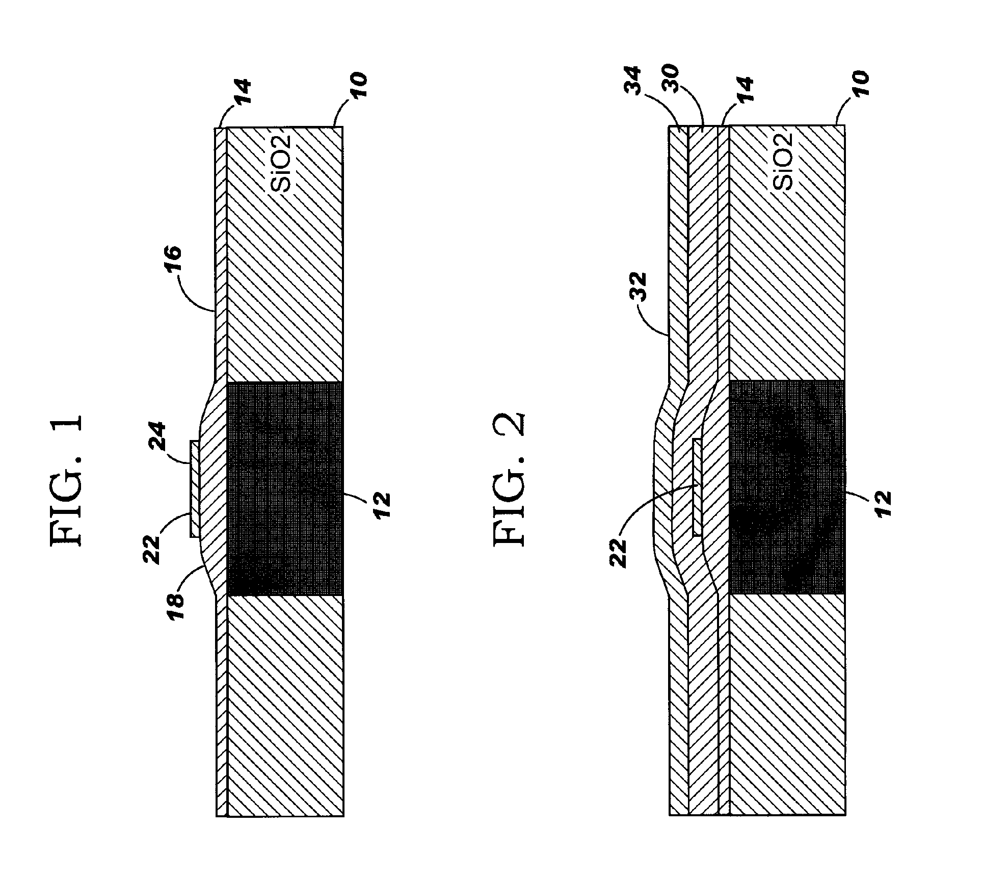 Bipolar transistor structure with self-aligned raised extrinsic base and methods
