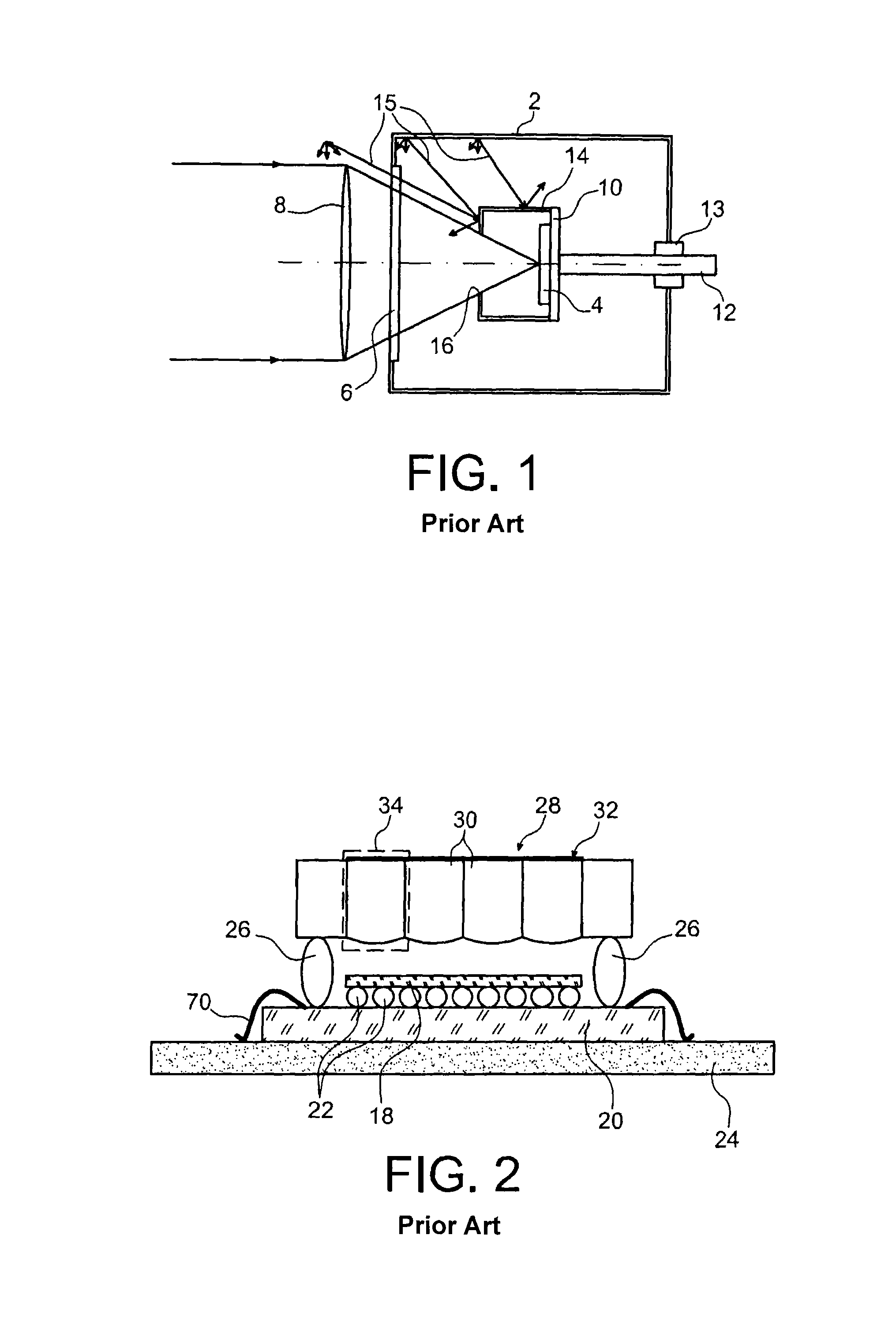 Infrared imagery device with integrated shield against parasite infrared radiation and method of manufacturing the device