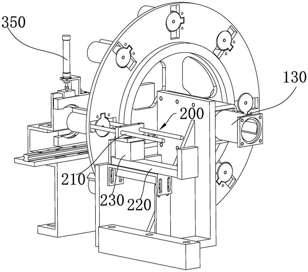 Automatic feeding device, machine tool and machine tool machining method