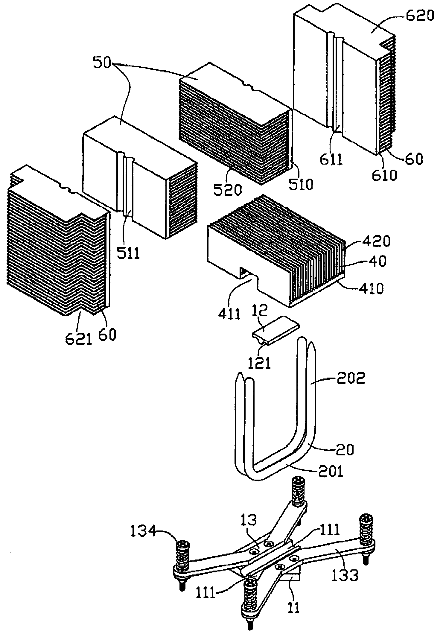 Heat dissipation device with heat pipes