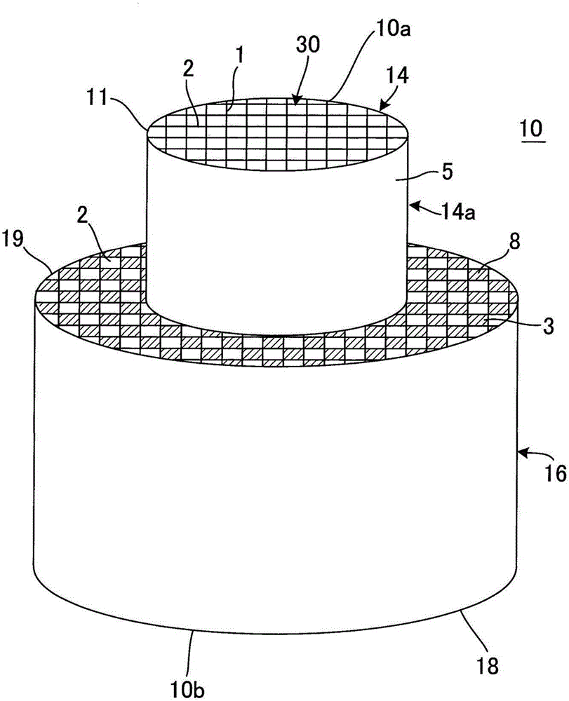 Exhaust gas treating device and manufacturing method of honeycomb structure