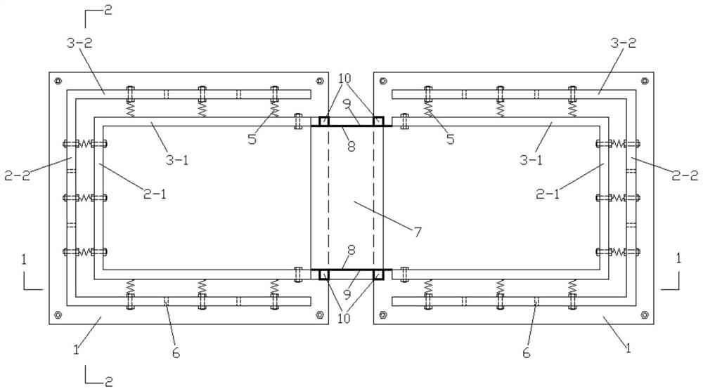 Underwater multi-point earthquake input shear box capable of changing rigidity along height direction