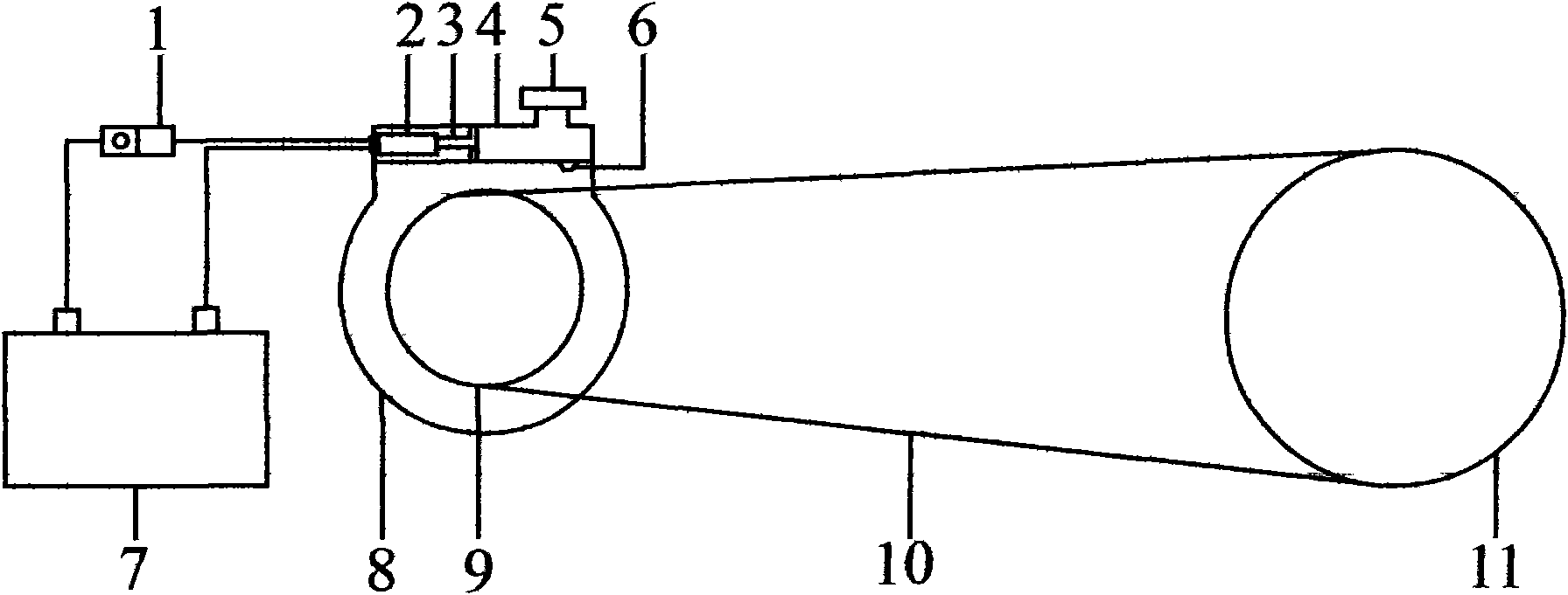 Self-contained engine oil lubricating chain device for motorcycle