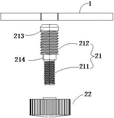 Refrigeration device, adjustable bottom foot component and assembly method of two