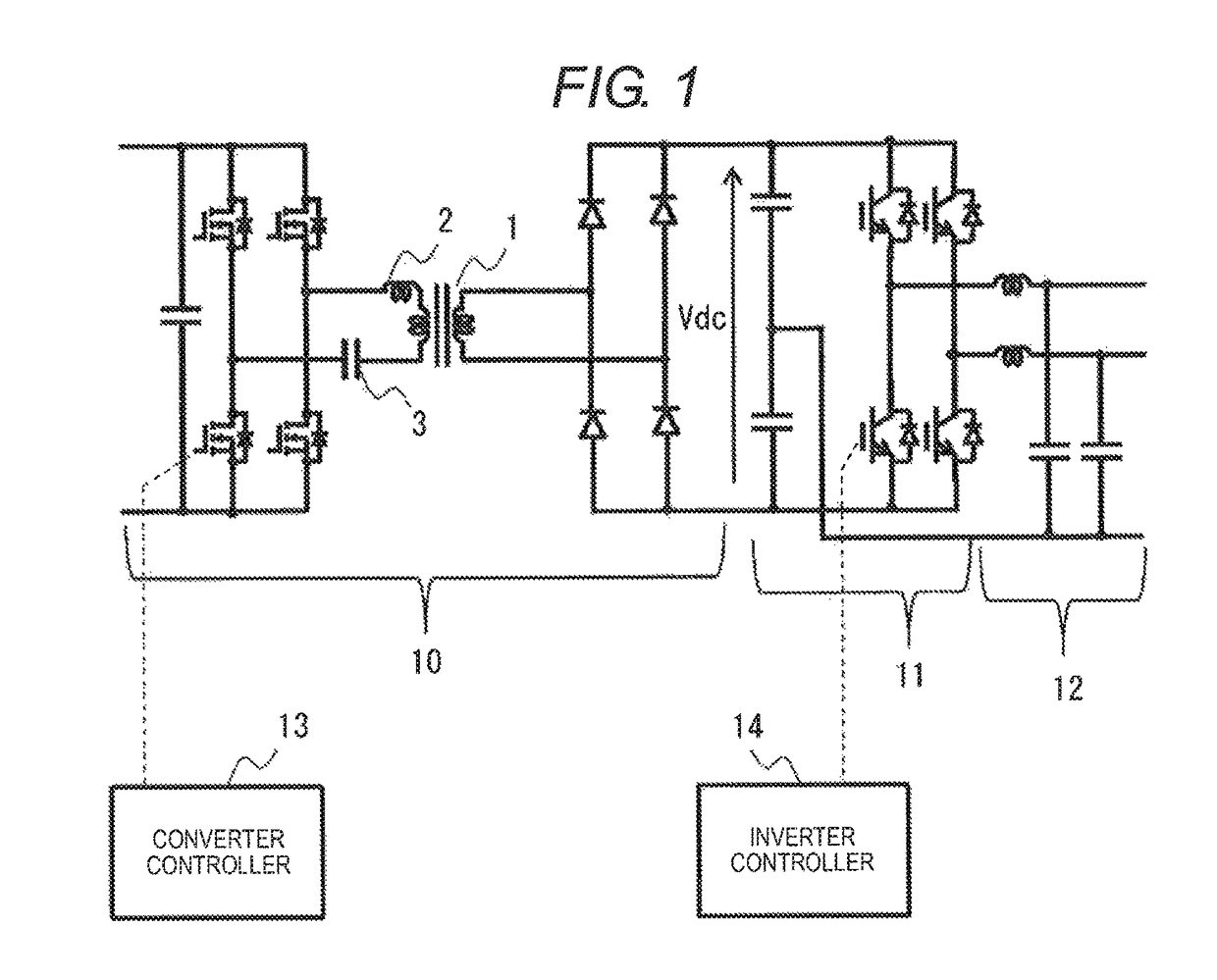 Power conversion apparatus with frequency operation change based on input voltage