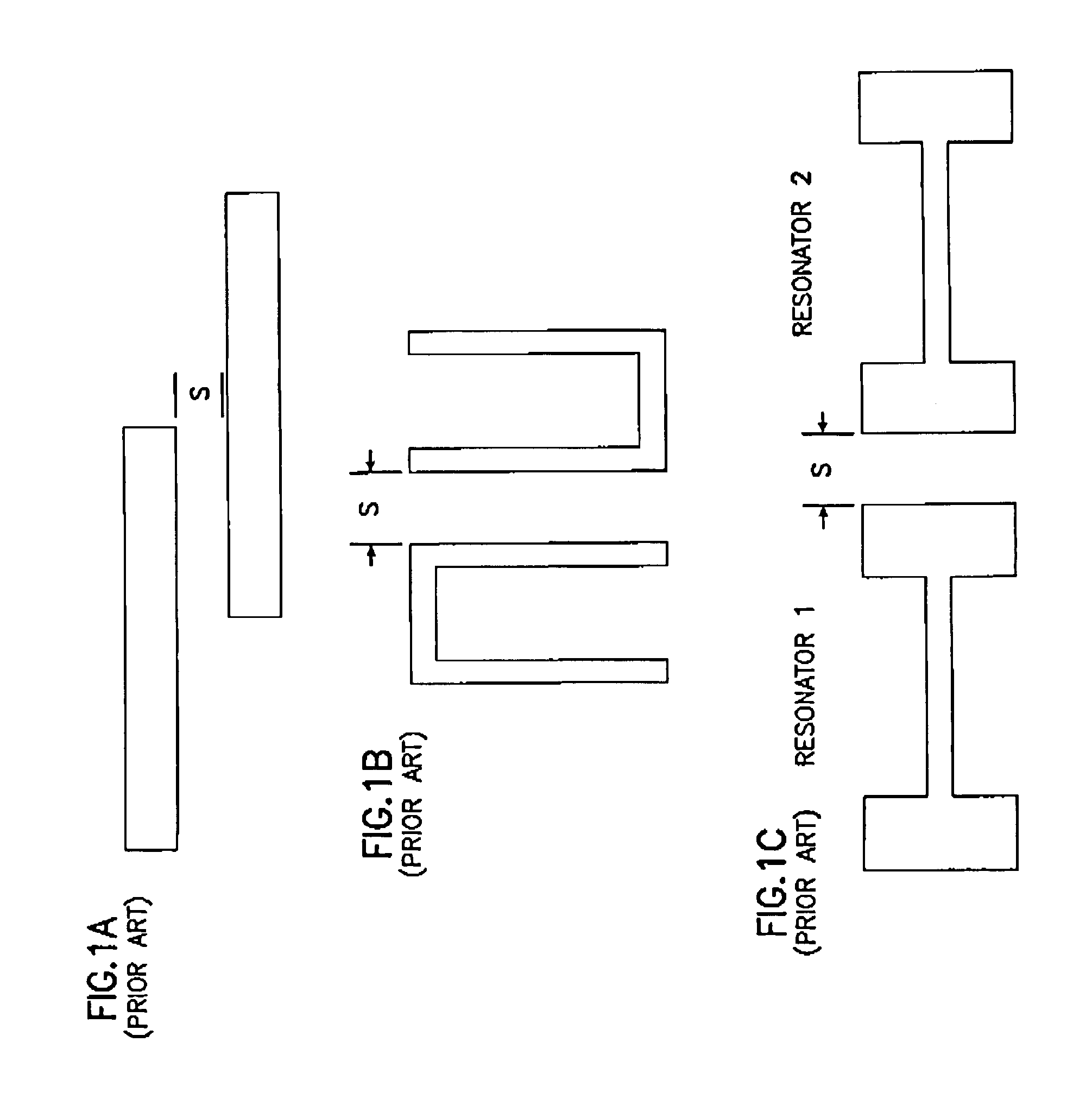 Microstrip filter including resonators having ends at different coupling distances
