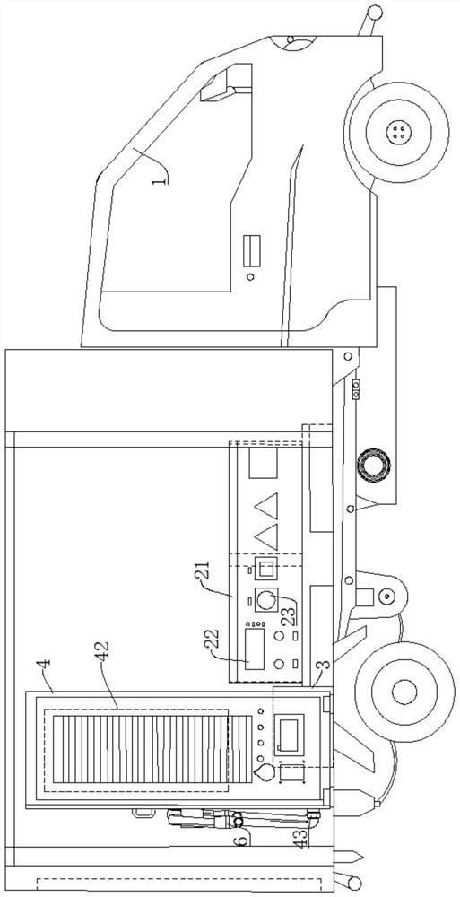 Double-gun self-adjusting direct current charging device