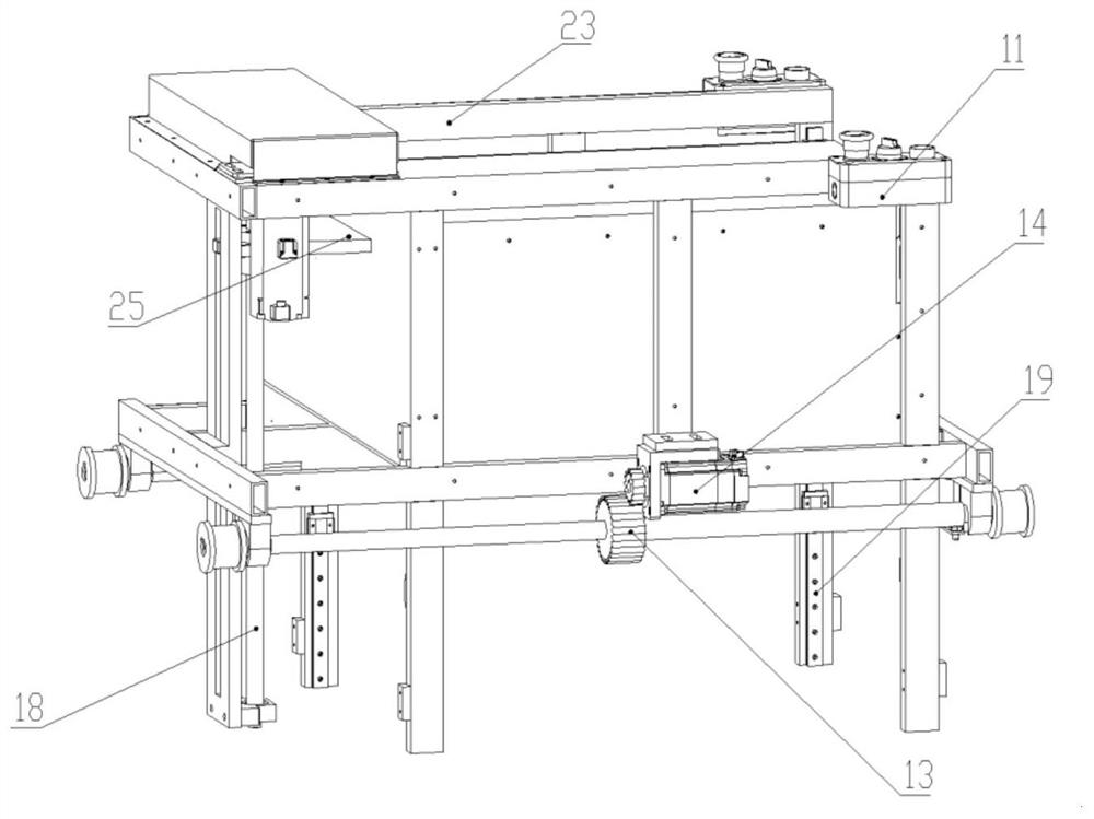 A refined field spreading machine and spreading method thereof