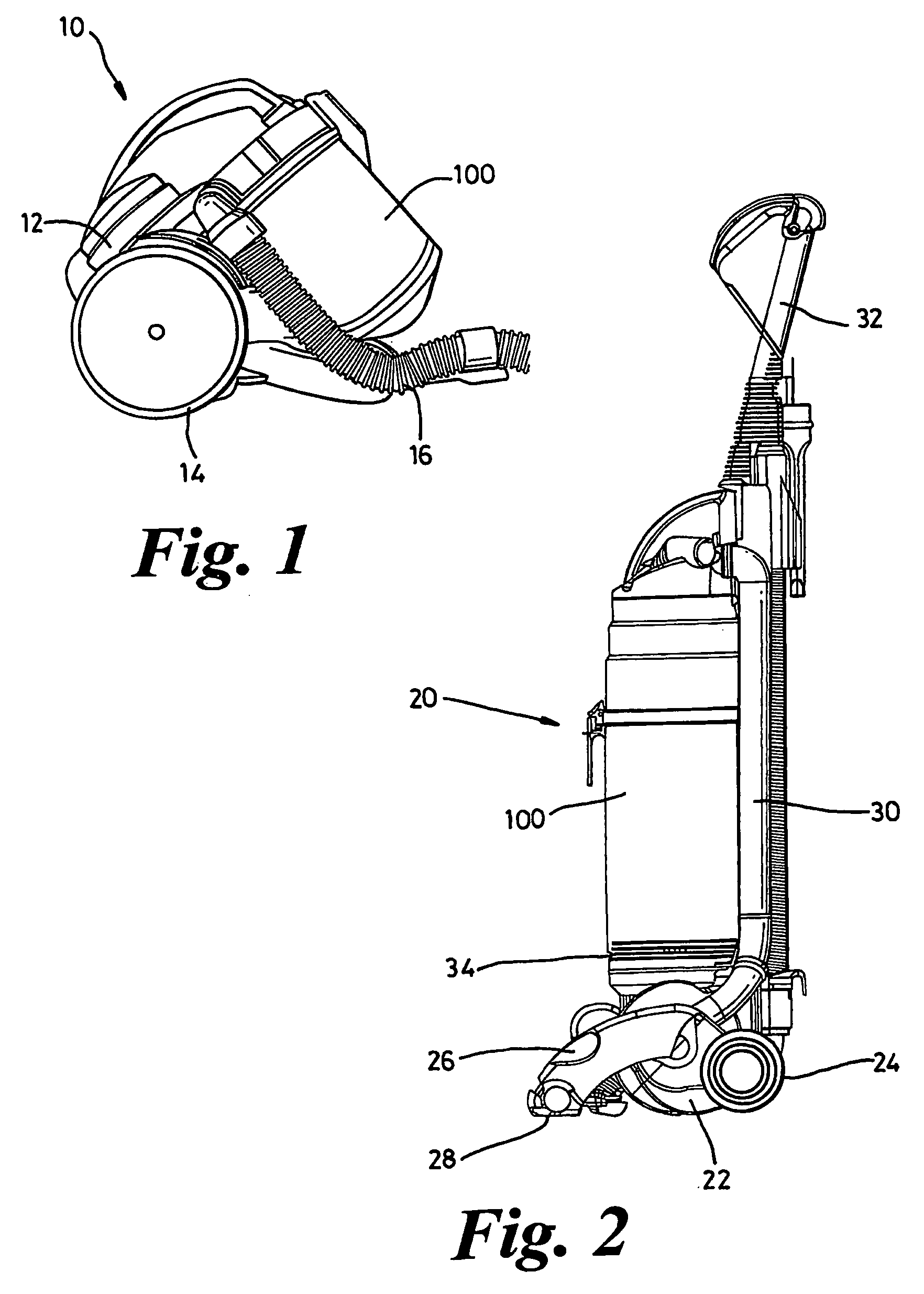 Multistage cyclonic separating apparatus
