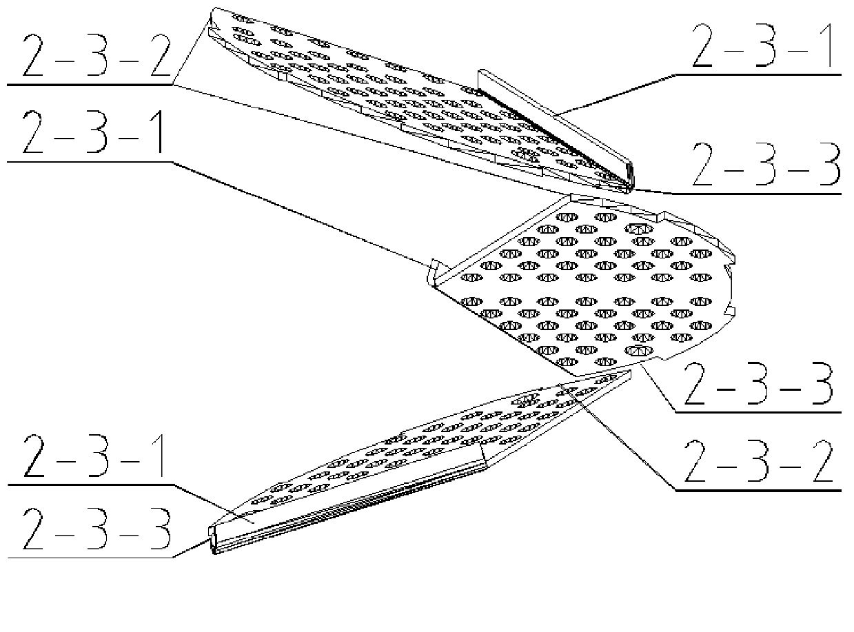 U-shaped tubular condenser of vertical type spiral baffle plate
